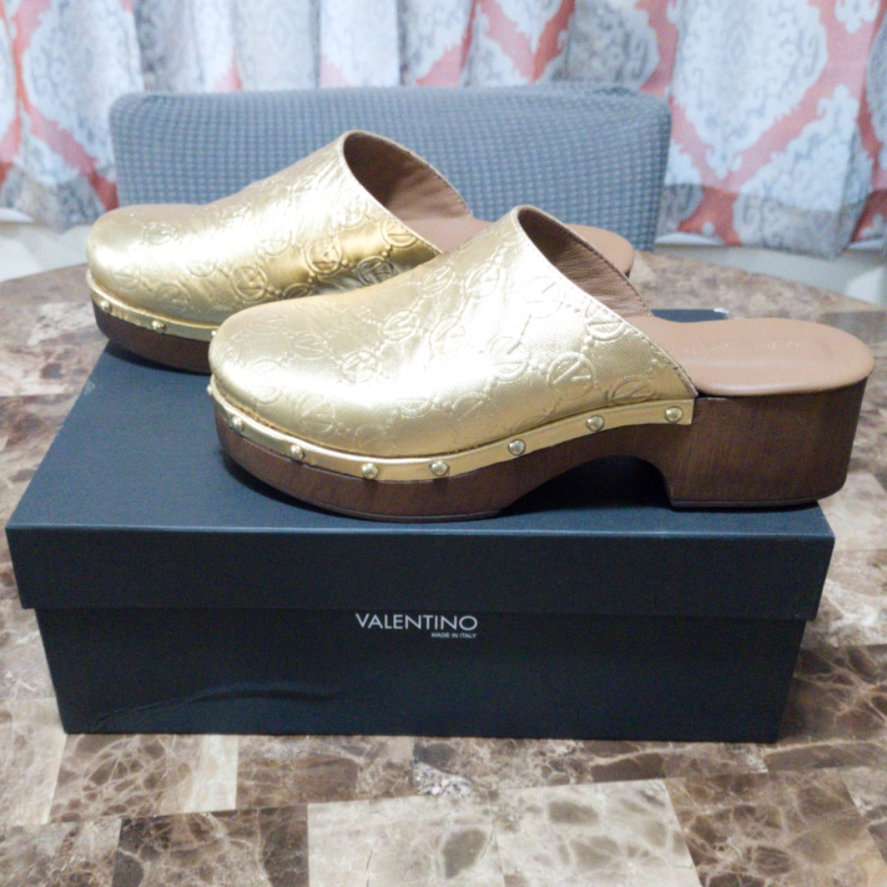 NWB Valentino Clogs😍🥰 Super Adorable - Picture 4 of 15